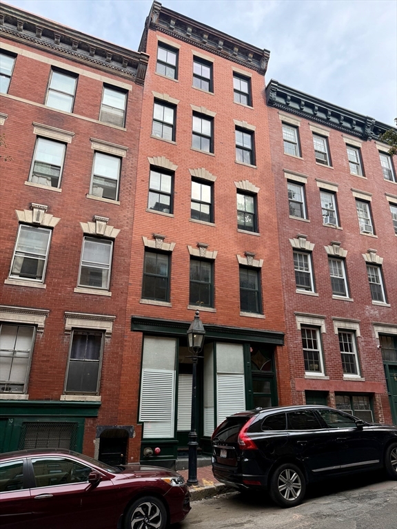 12 Grove Street Boston, MA 02114 - Photo 3 of 12