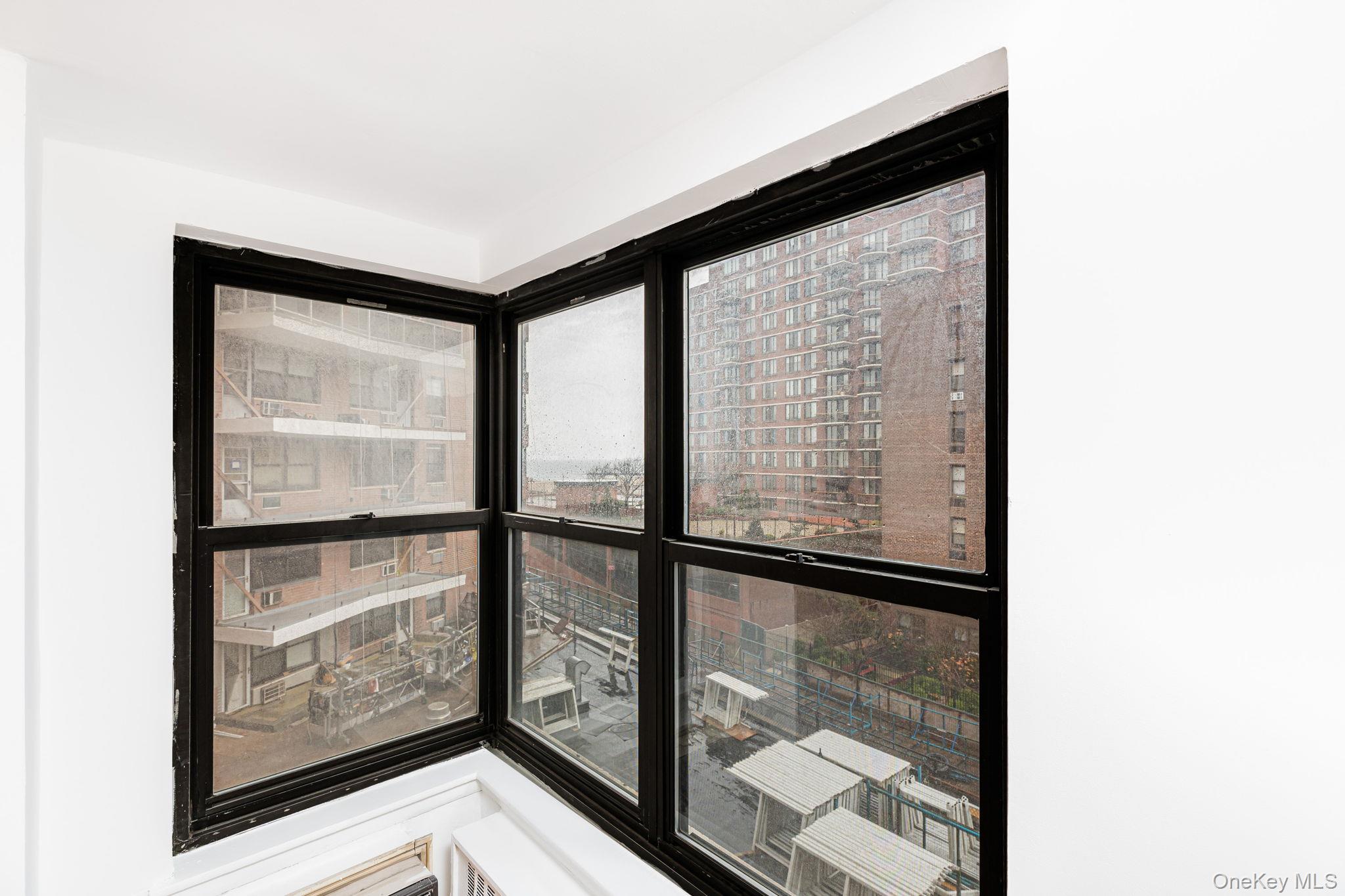 40 Brighton 1st Road, Unit 3J Brooklyn, NY 11235 - Photo 18 of 23 BEDROOM WITH PARTIAL BEACH VIEWS