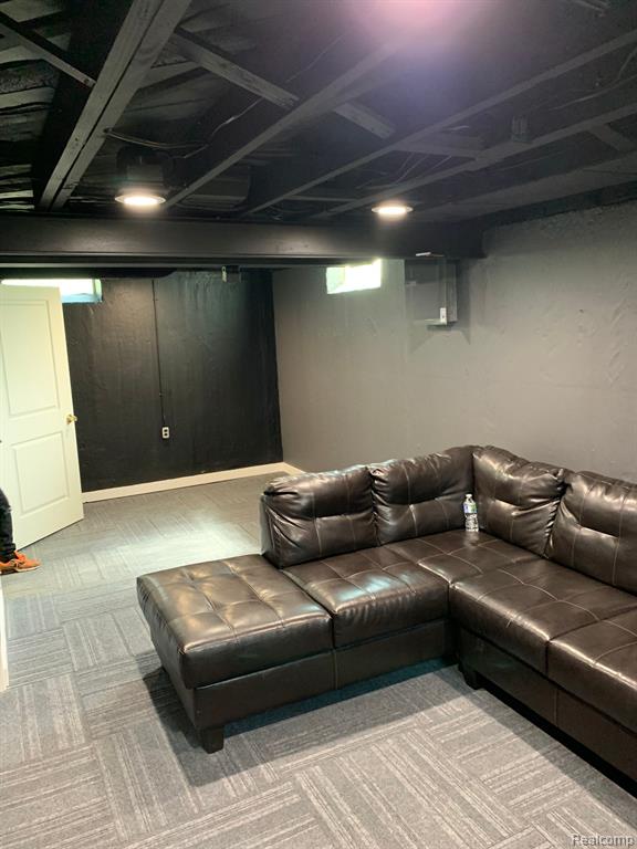 21654 Newcastle Road Harper Woods, MI 48225 - Photo 19 of 27