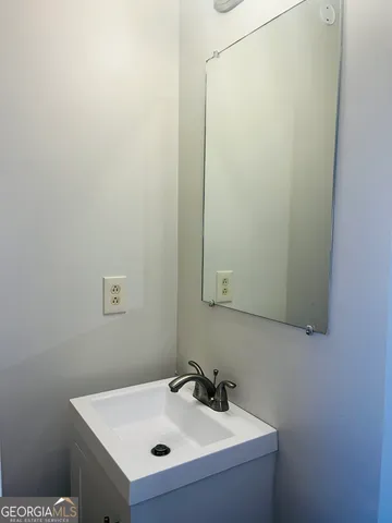 $950 | 17 Curran Avenue, Unit A, LaGrange, GA 30241