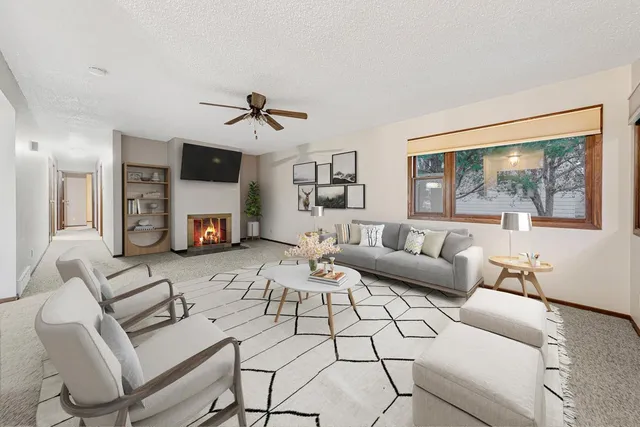 $235,900 | 351 1st Avenue Northeast, Wells, MN 56097