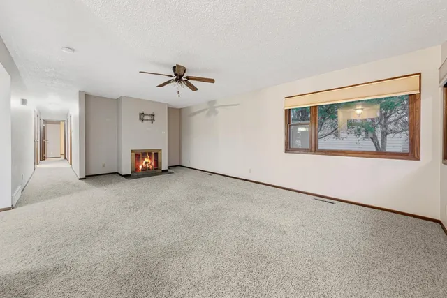 $225,900 | 351 1st Avenue Northeast, Wells, MN 56097