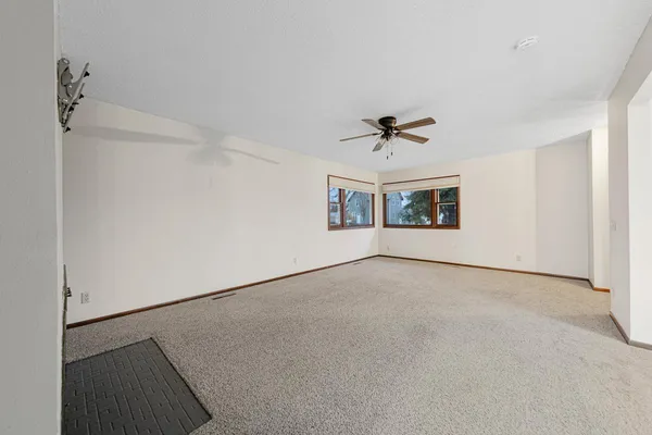 $214,900 | 351 1st Avenue Northeast, Wells, MN 56097