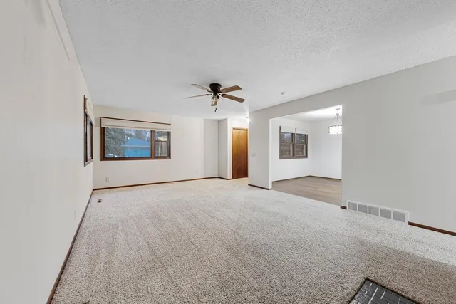 $235,900 | 351 1st Avenue Northeast, Wells, MN 56097