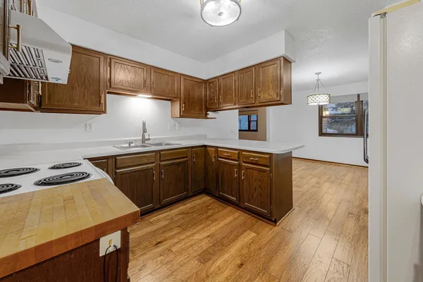 $214,900 | 351 1st Avenue Northeast, Wells, MN 56097
