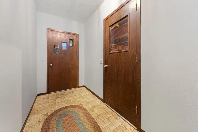 $235,900 | 351 1st Avenue Northeast, Wells, MN 56097