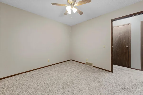 $214,900 | 351 1st Avenue Northeast, Wells, MN 56097