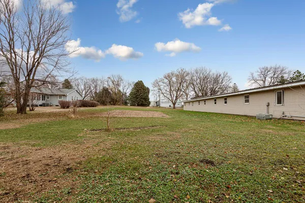 $214,900 | 351 1st Avenue Northeast, Wells, MN 56097