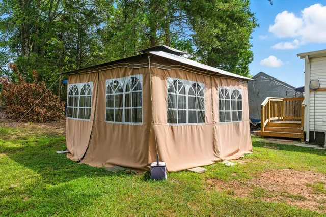 $193,900 | 221 Cedar Court, Gretna, VA 24557