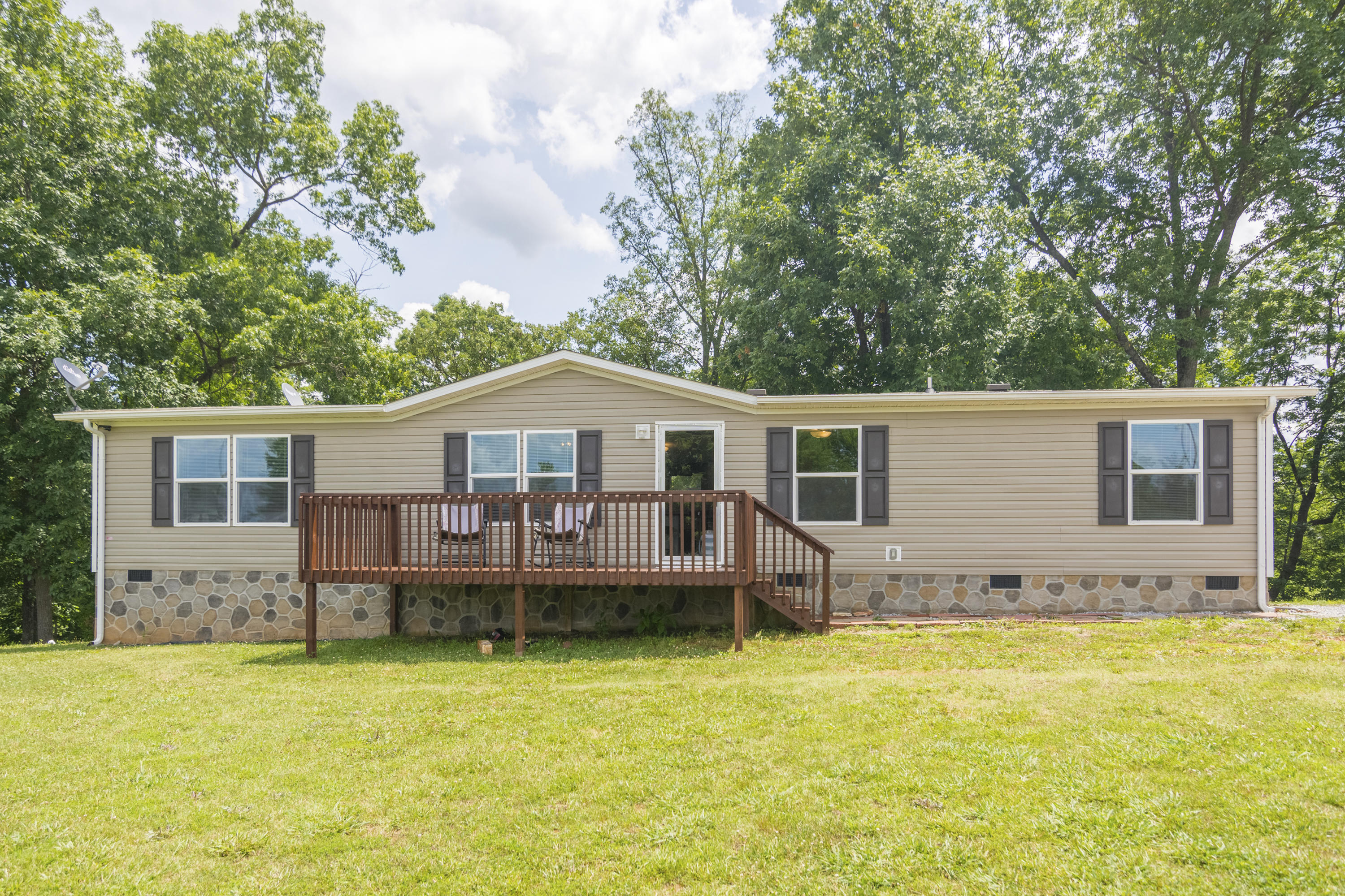 2558 May Road Talbott, TN 37877 - Photo 1 of 32 2558 May Rd. 01