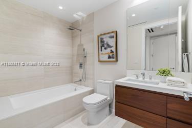 200 Southeast Mizner Boulevard, Unit 406 Boca Raton, FL 33432 - Photo 15 of 36 Gallery Image 15