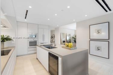 200 Southeast Mizner Boulevard, Unit 406 Boca Raton, FL 33432 - Photo 6 of 36 Gallery Image 6