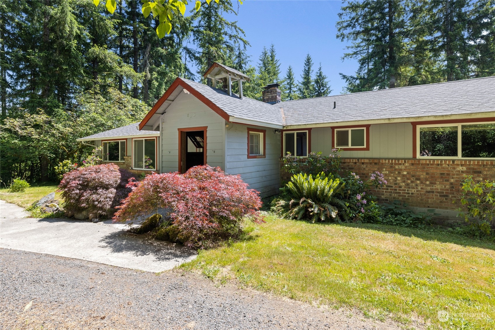 828 Lucas Creek Road Chehalis, WA 98532 - Photo 2 of 36 a view of a house with a yard and potted plants