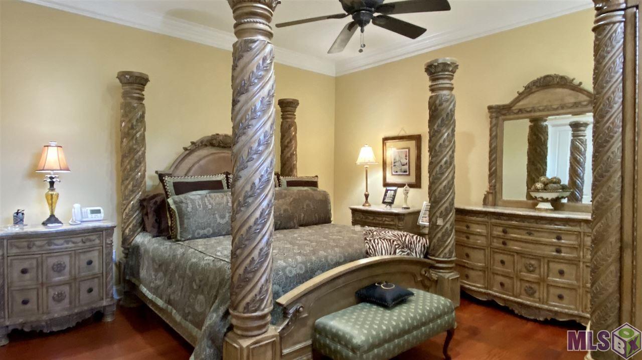2922 Rue Dauphine Baton Rouge, LA 70810 - Photo 3 of 11 Gallery Image 3