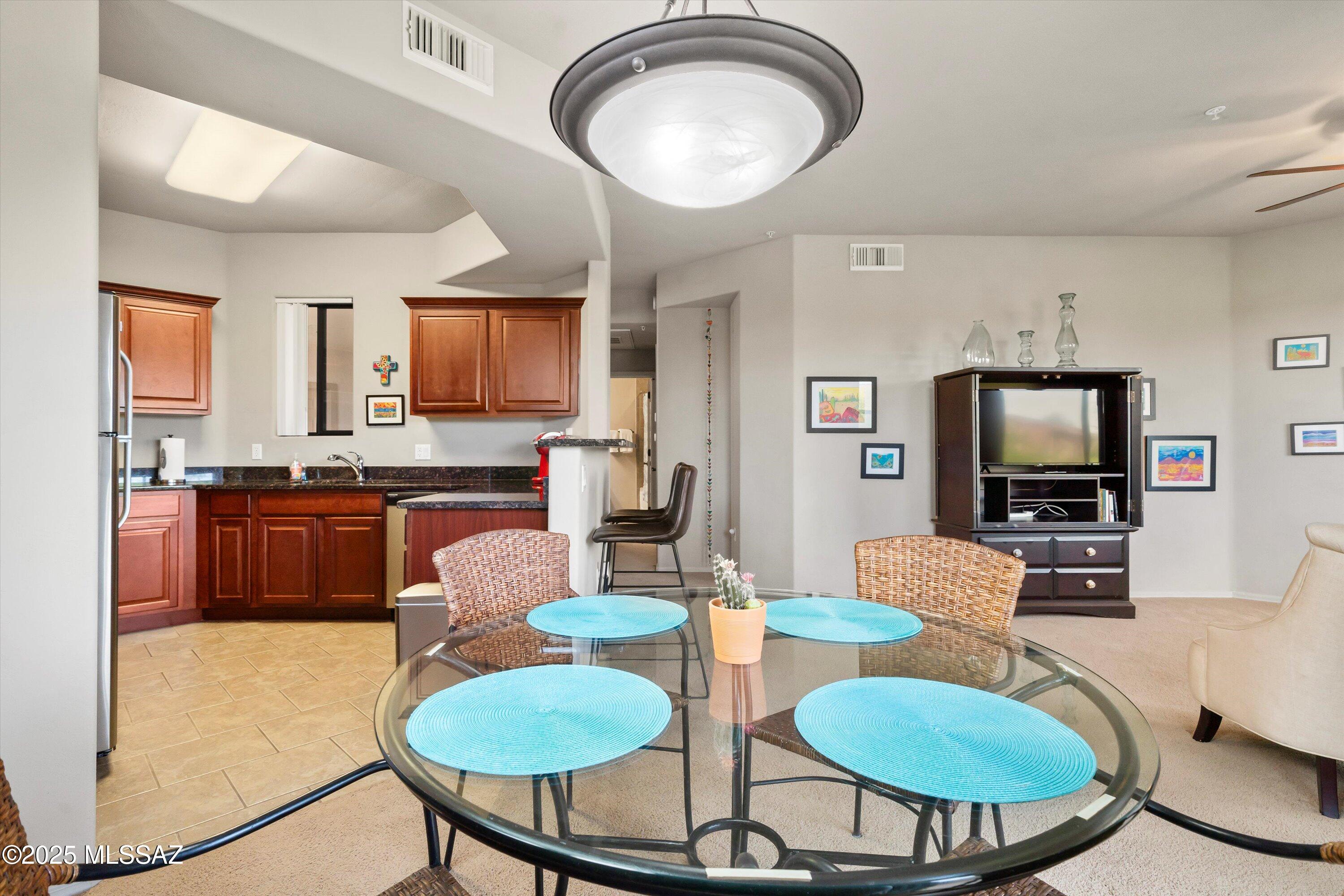 2550 East River Road, Unit 13303 Tucson, AZ 85718 - Photo 6 of 25