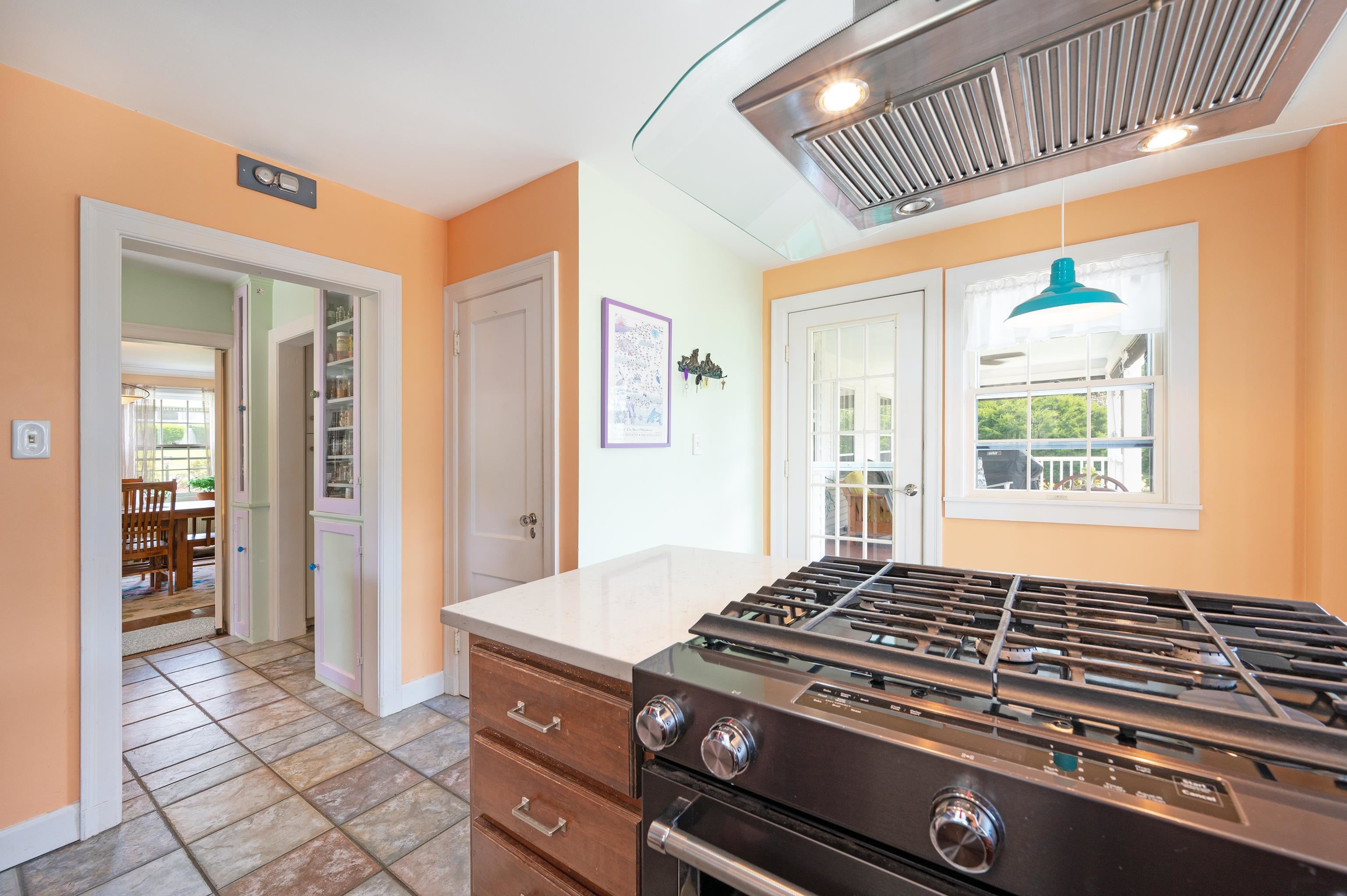 135 Bellevue Avenue Rutland, VT 05701 - Photo 11 of 44