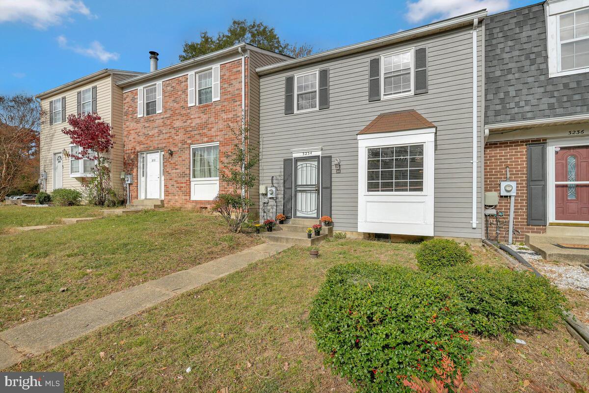 3234 Ryon Court Waldorf, MD 20601 - Photo 3 of 37 Gallery Image 3