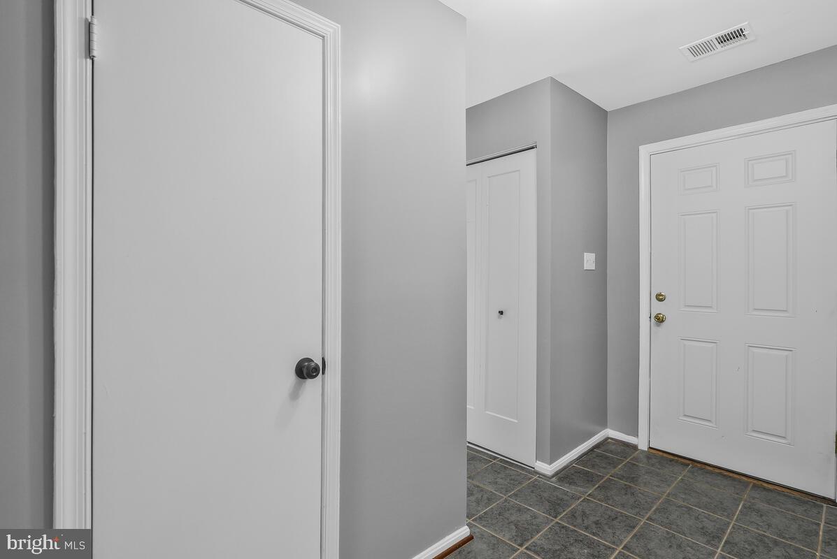 3234 Ryon Court Waldorf, MD 20601 - Photo 7 of 37 Gallery Image 7