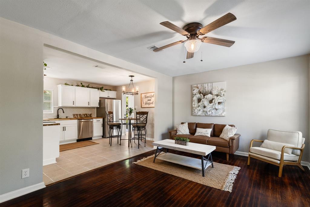 1104 Redbud Road Denison, TX 75020 - Photo 5 of 17