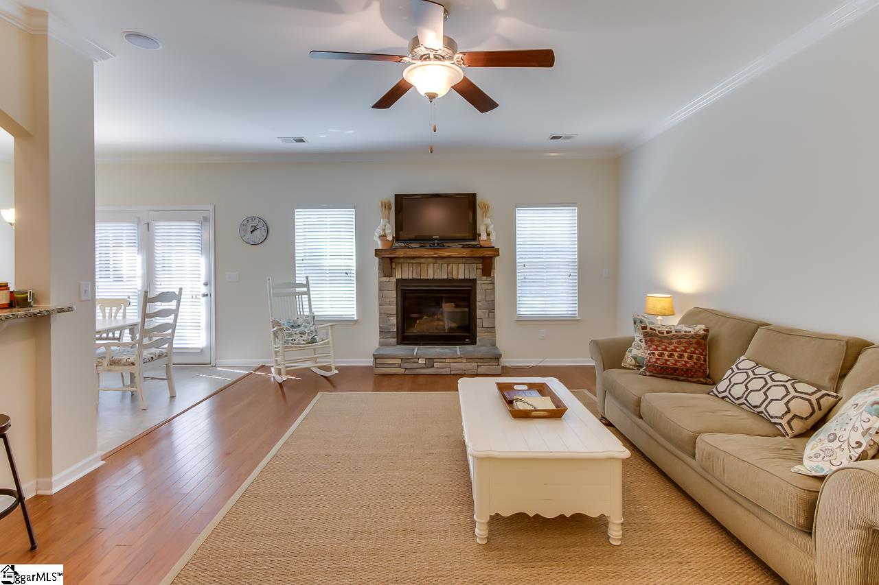 622 South Windowpane Way Duncan, SC 29334 - Photo 7 of 36 Gallery Image 7
