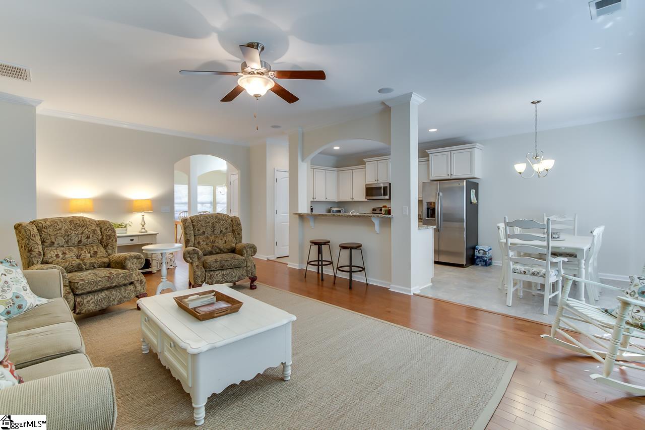 622 South Windowpane Way Duncan, SC 29334 - Photo 10 of 36 Gallery Image 10
