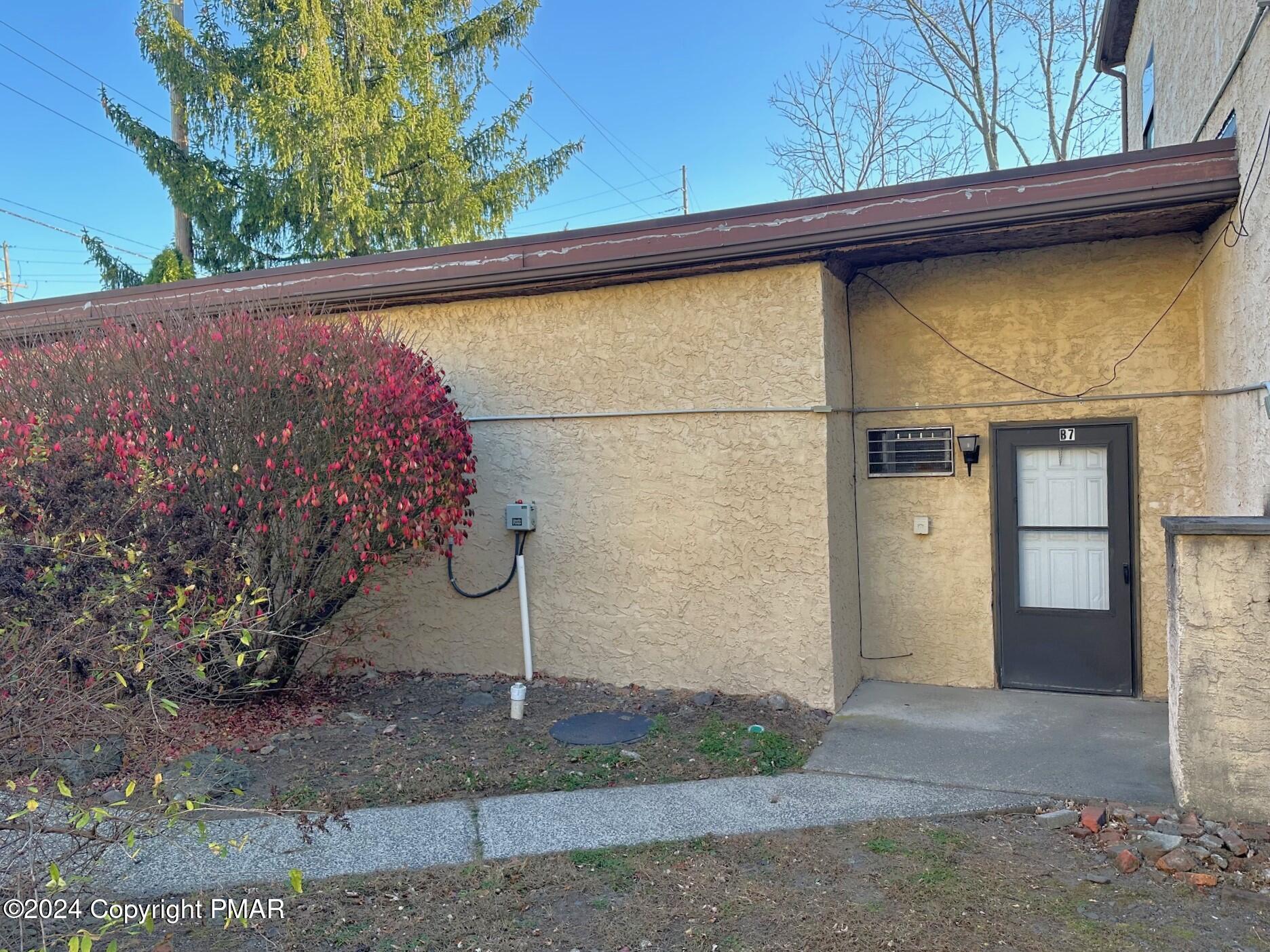 252 Harris Street, Unit B7 East Stroudsburg, PA 18301 - Photo 1 of 7 a view of a garage