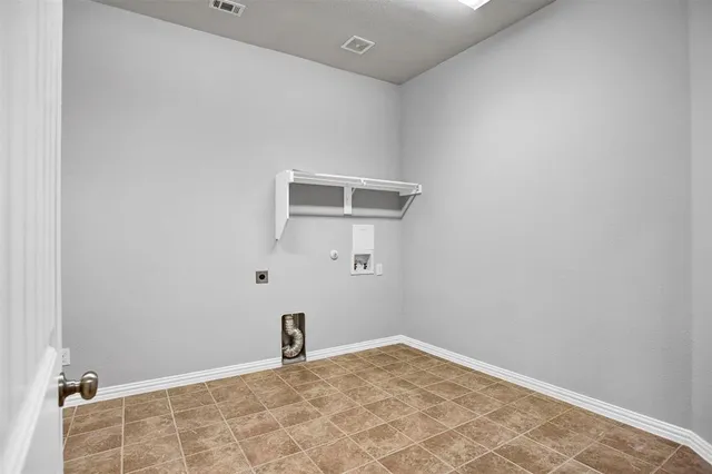 $445,000 | 5104 Grove Cove Drive, McKinney, TX 75071