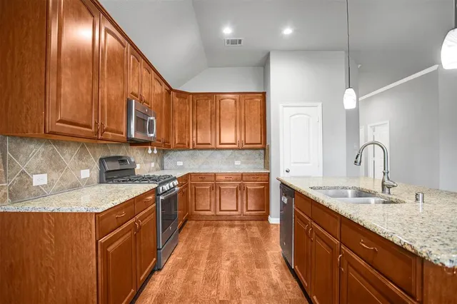 $445,000 | 5104 Grove Cove Drive, McKinney, TX 75071