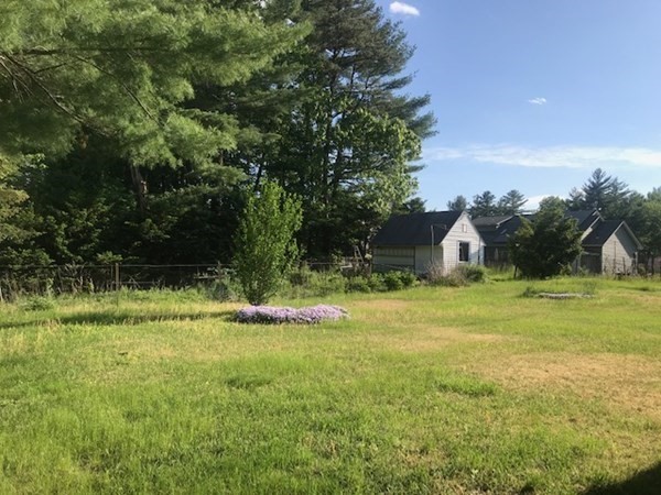 81 White Oak Road Springfield, MA 01128 - Photo 29 of 35