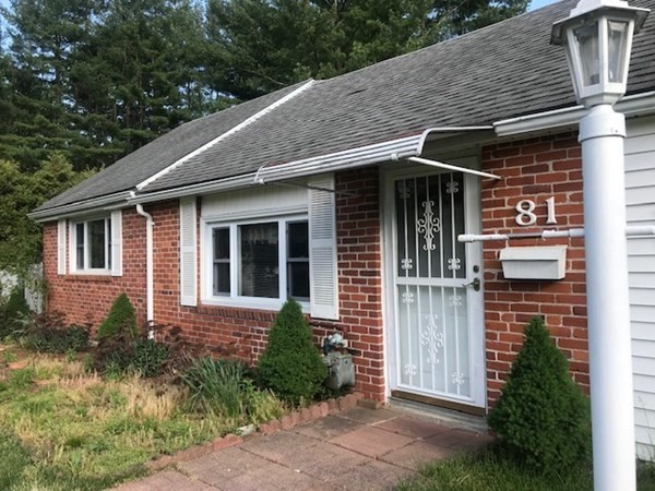 81 White Oak Road Springfield, MA 01128 - Photo 34 of 35