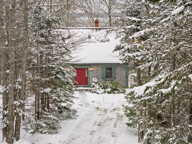 $995,000 | 494 Newbury Neck Road, Surry, ME 04684