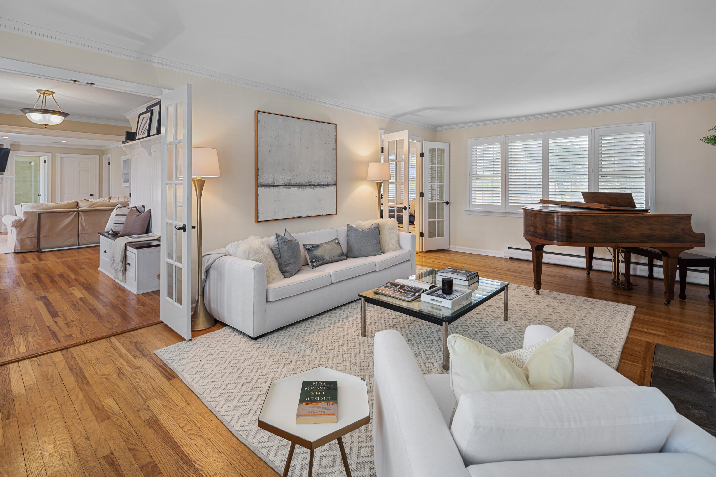 9 Duffy's Lane Darien, CT 06820 - Photo 8 of 42 a living room with furniture and a table