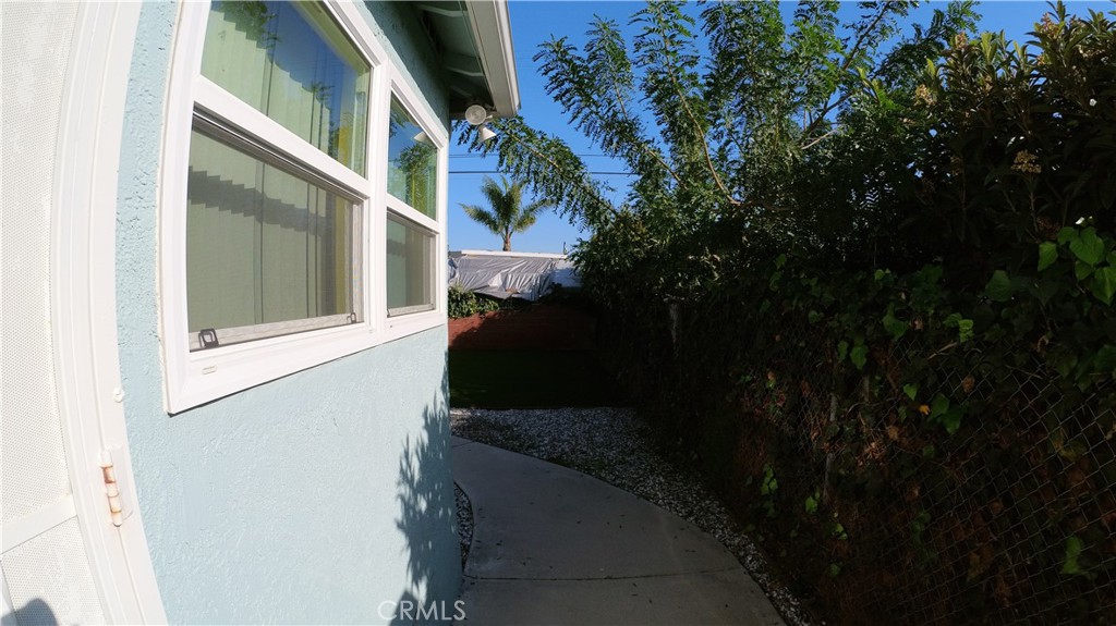 1808 North Grape Avenue Compton, CA 90222 - Photo 6 of 35 a view of backyard