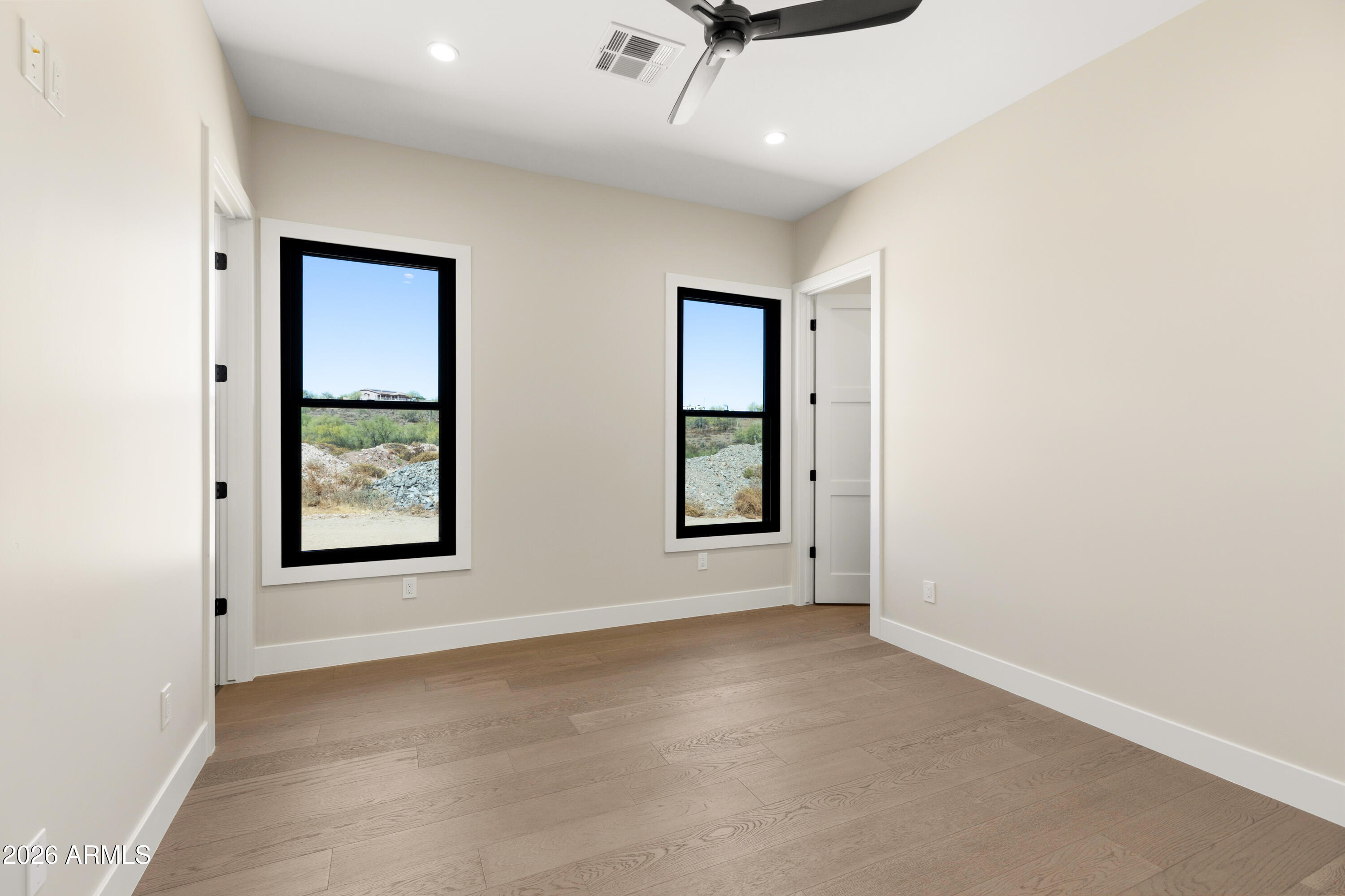 544 East Amber Sun Drive Phoenix, AZ 85085 - Photo 33 of 50 Bed 3