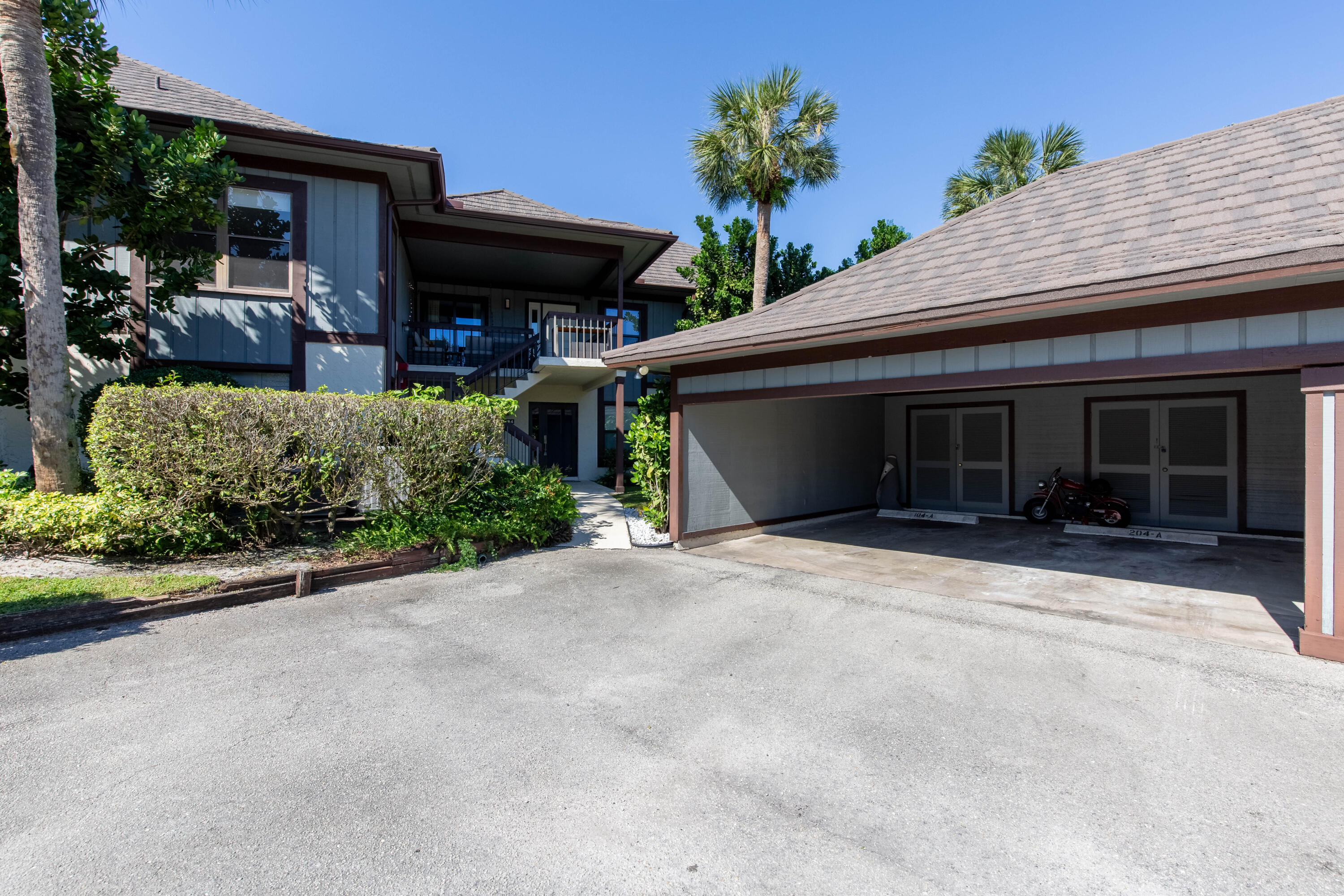 13329 Polo Club Road, Unit 204 Wellington, FL 33414 - Photo 20 of 21 21