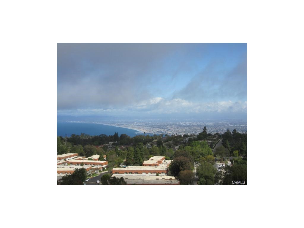 5987 Peacock Ridge Road, Unit 212 Rancho Palos Verdes, CA 90275 - Photo 7 of 25