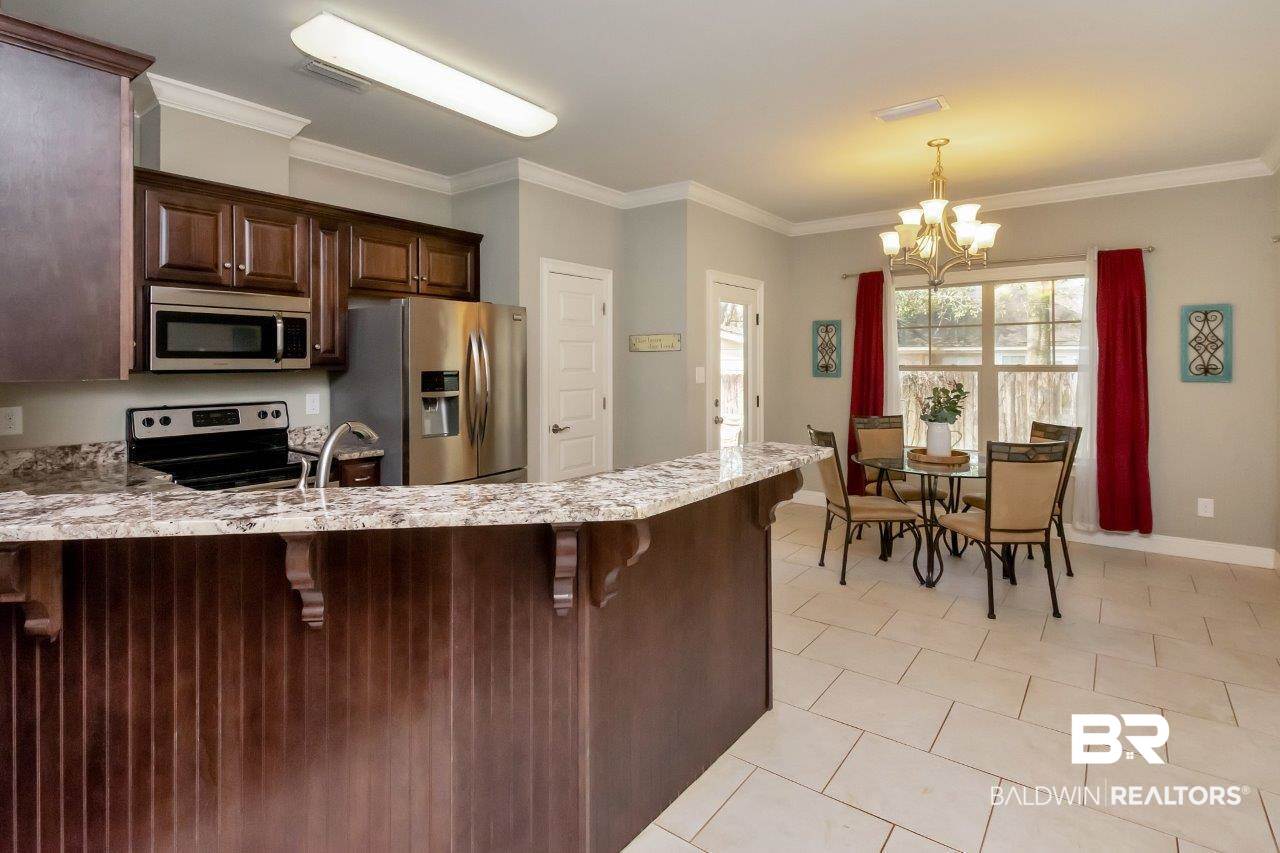 916 Pinemont Drive Mobile, AL 36609 - Photo 6 of 22