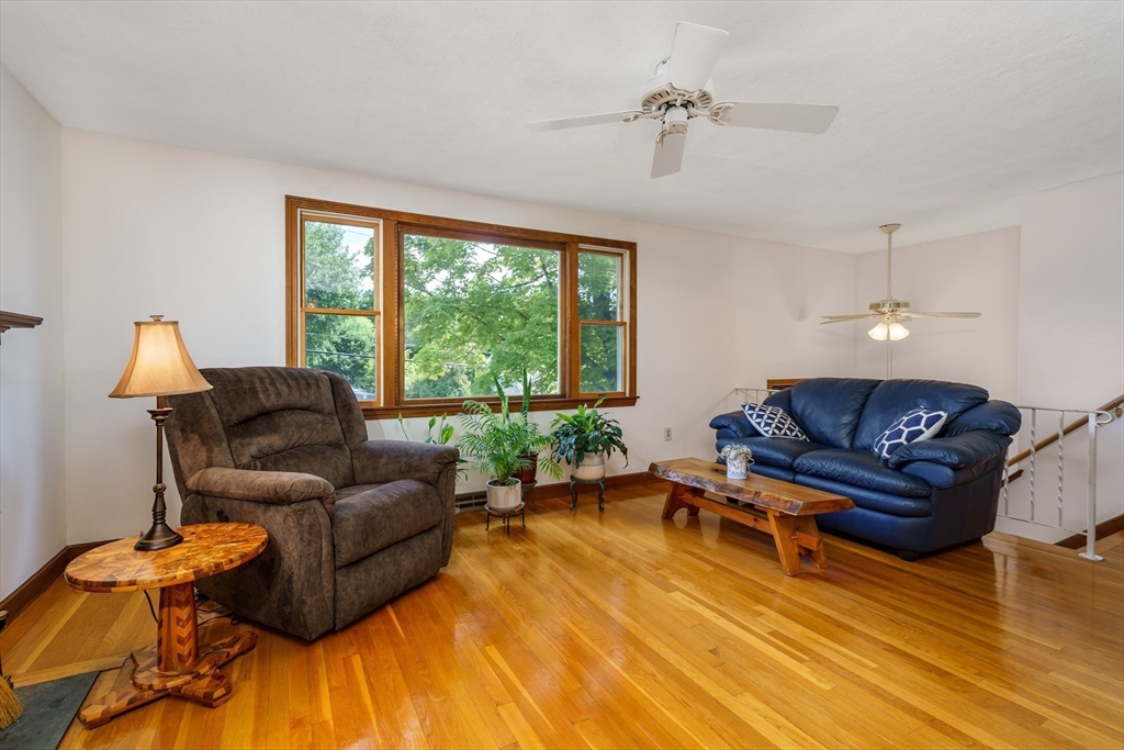 18 Ruthellen Road Hudson, MA 01749 - Photo 3 of 33 Gallery Image 3