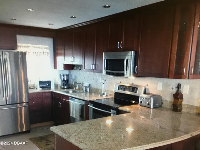 $2,350 | 3601 South Atlantic Avenue, Unit 303, Daytona Beach, FL 32118