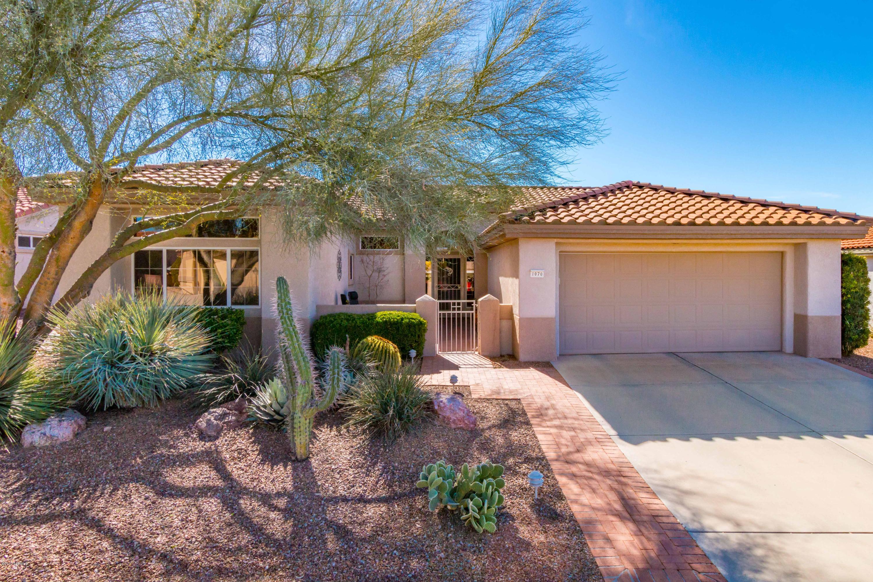 1070 East Ritz Court Tucson, AZ 85755 - Photo 1 of 26