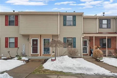 $250,000 | 203 Woodhaven Drive, Seven Fields, PA 16046