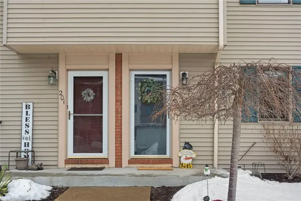 a house view with a outdoor space
