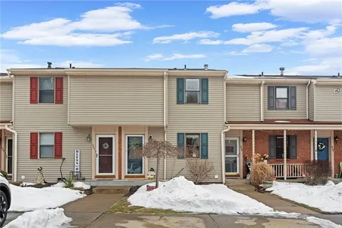 $250,000 | 203 Woodhaven Drive, Seven Fields, PA 16046