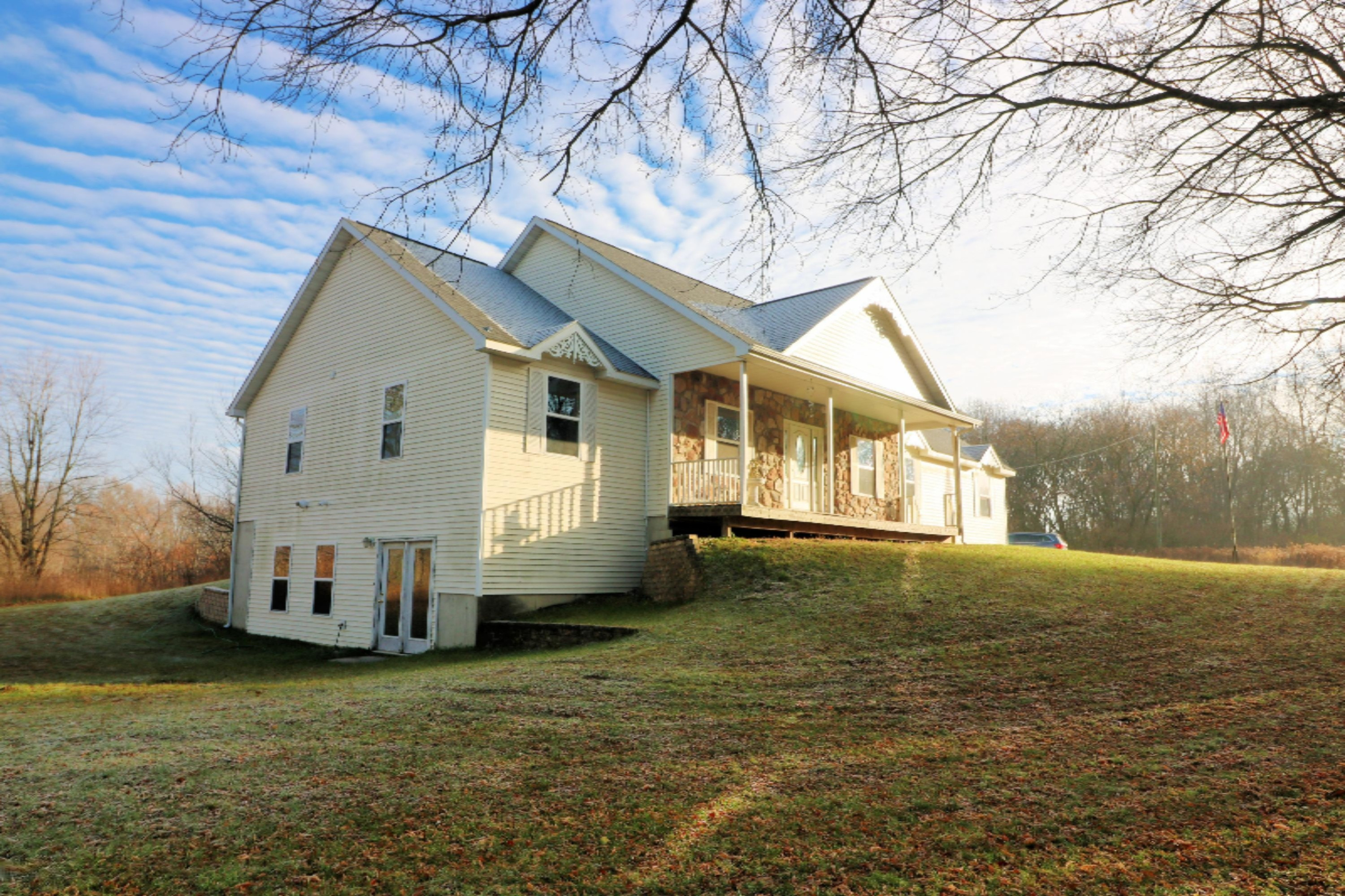 4556 County Farm Road Greenville, MI 48838 - Photo 1 of 6 9678 1111111