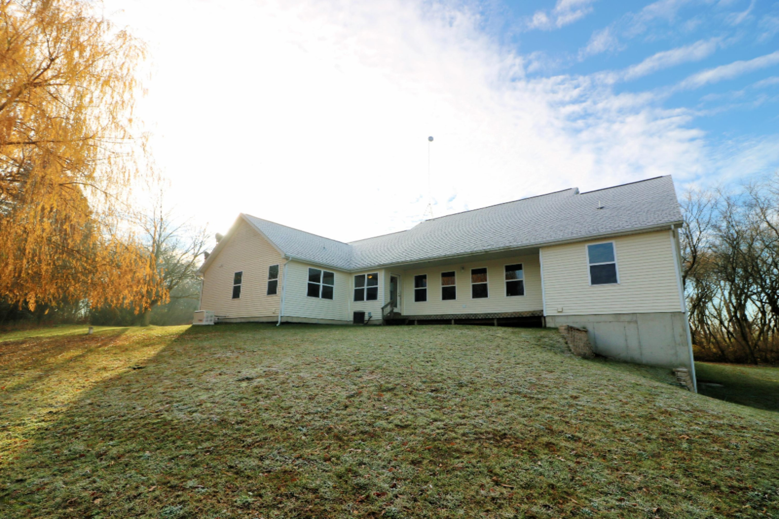 4556 County Farm Road Greenville, MI 48838 - Photo 3 of 6 9683 1111111