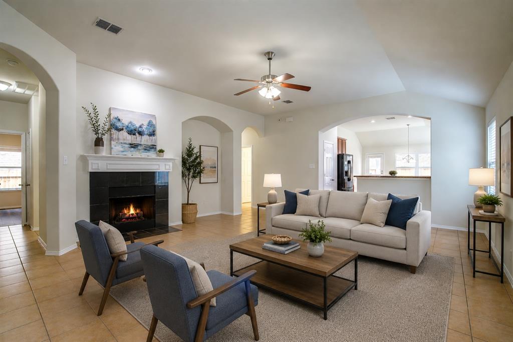 2011 Zavala Drive Forney, TX 75126 - Photo 4 of 15 Photos have been virtually staged.