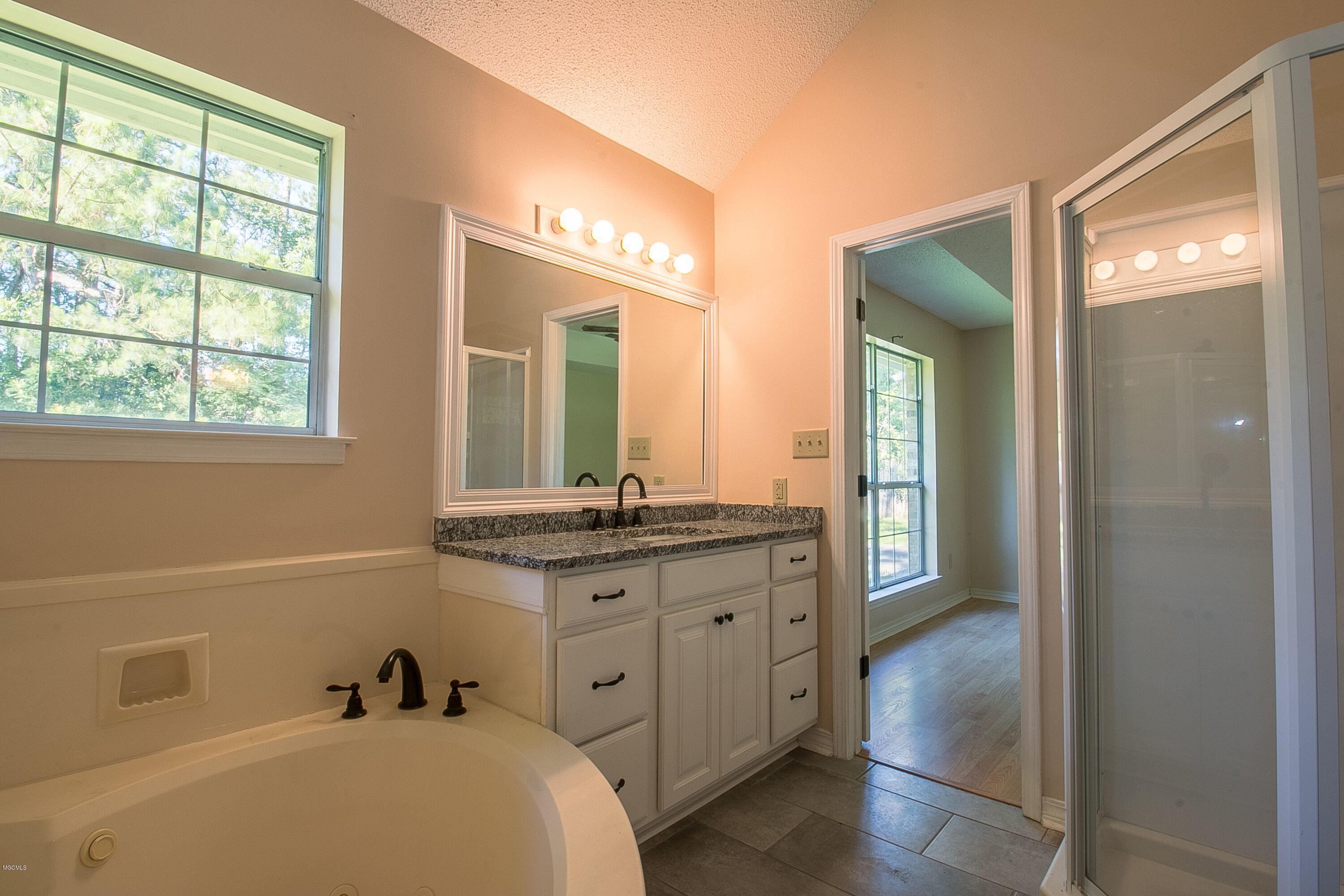 7917 Martin Bluff Road Gautier, MS 39553 - Photo 10 of 16 Master Bath