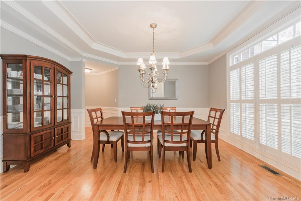 11010 Fox Hedge Road Matthews, NC 28105 - Photo 4 of 34 Gallery Image 4