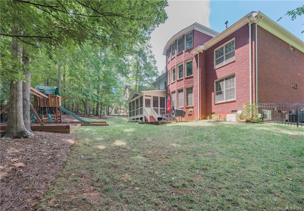 11010 Fox Hedge Road Matthews, NC 28105 - Photo 33 of 34 Gallery Image 33