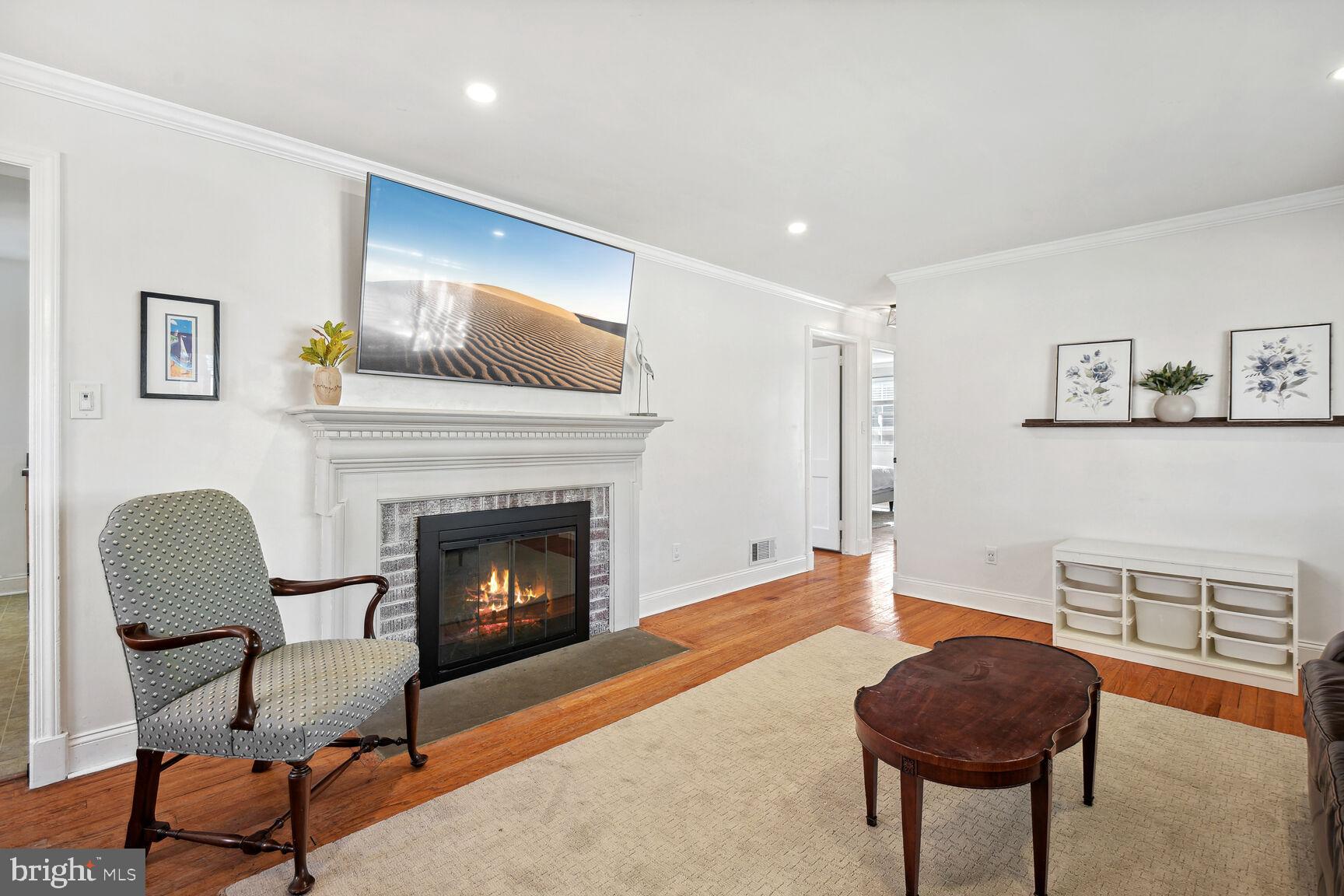 10005 Portland Road Silver Spring, MD 20901 - Photo 3 of 28